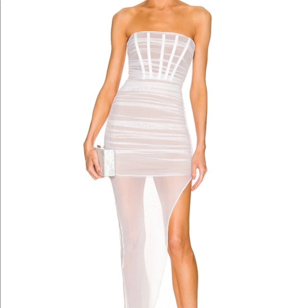 Edén Gown in  White